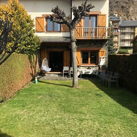 Casa - * Llivia